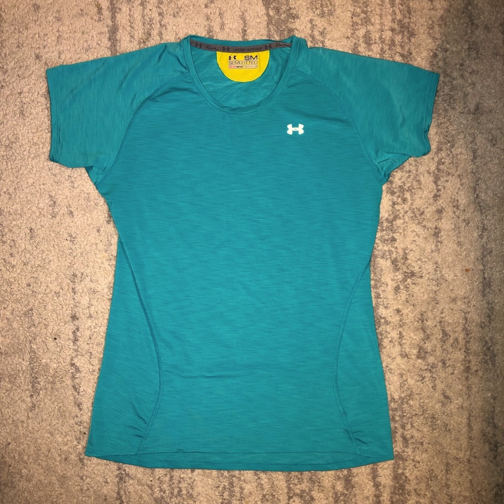 Under Armour heat gear tee